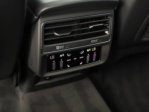 New 2026 Audi Q7 3.0T Premium Plus AWD/4WD image 20