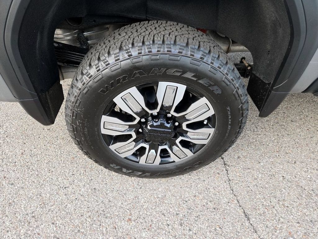 New 2026 GMC Sierra 2500 Denali w/ Technology Package AWD/4WD image 36