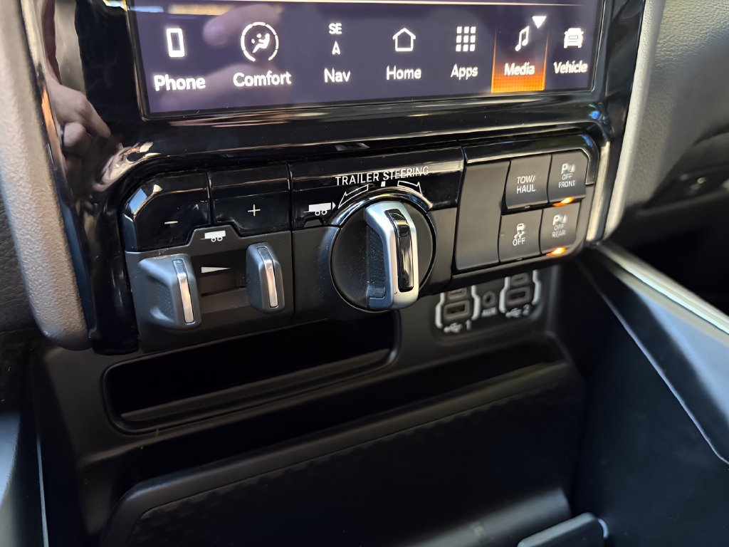 Used 2024 RAM 1500 Big Horn AWD/4WD image 26
