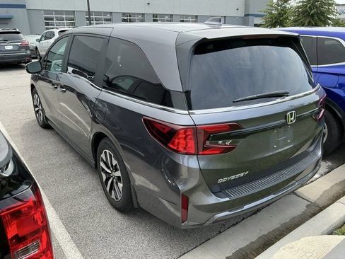 Used 2026 Honda Odyssey EX-L image 13