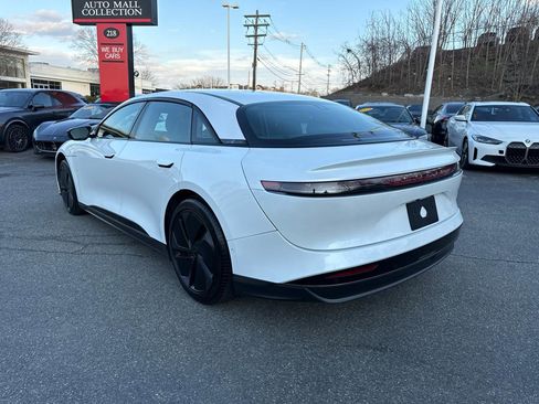 Used 2024 Lucid Air Touring image 8