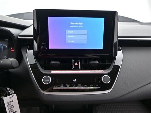 Used 2026 Toyota Corolla LE image 6
