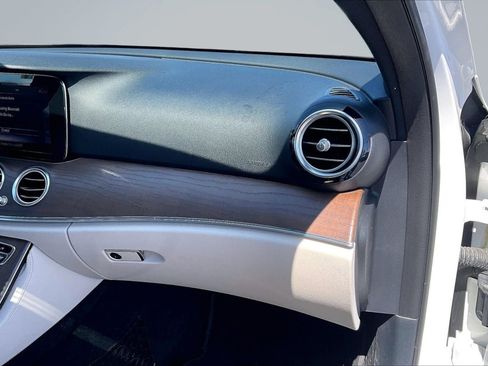 Used 2019 Mercedes-Benz E 300 w/ Premium 1 Package image 17