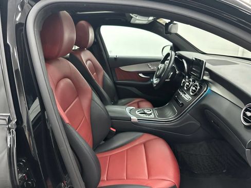 Used 2019 Mercedes-Benz GLC 300 4MATIC Coupe image 27