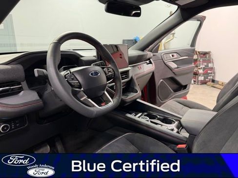 Certified 2025 Ford Explorer ST image 9