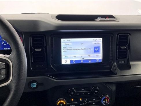 Used 2022 Ford Bronco 2-Door image 5