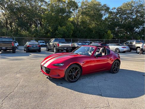 Used 2017 MAZDA MX-5 Miata RF Club image 16