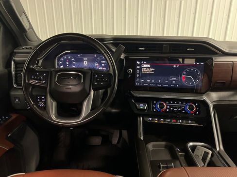 Certified 2024 GMC Sierra 2500 Denali Ultimate image 12
