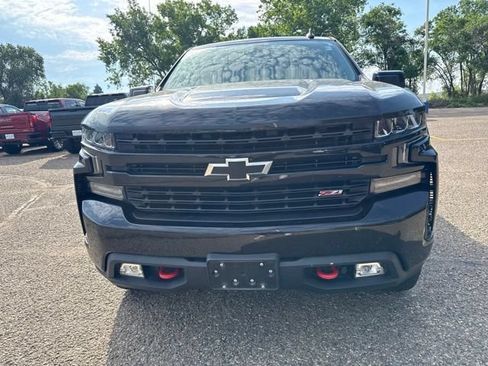 Used 2019 Chevrolet Silverado 1500 LT Trail Boss AWD/4WD image 9
