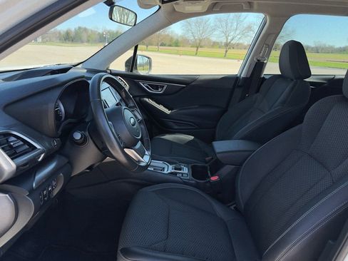 Used 2021 Subaru Forester Premium image 20