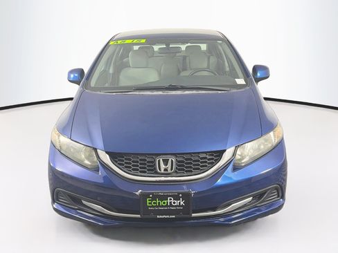 Used 2013 Honda Civic LX image 2