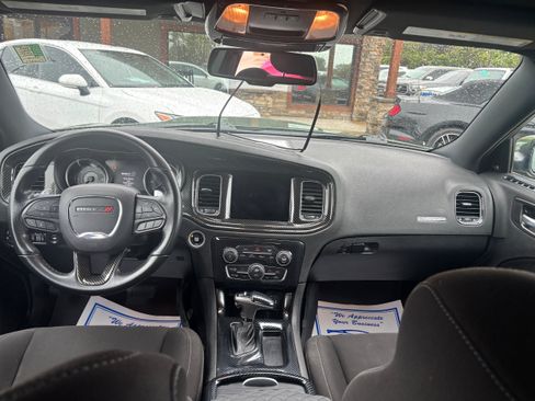 Used 2022 Dodge Charger GT image 13