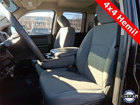 Used 2017 RAM 1500 Express w/ Black Ram 1500 Express Group image 13