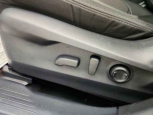 Used 2024 Subaru Outback Premium image 11