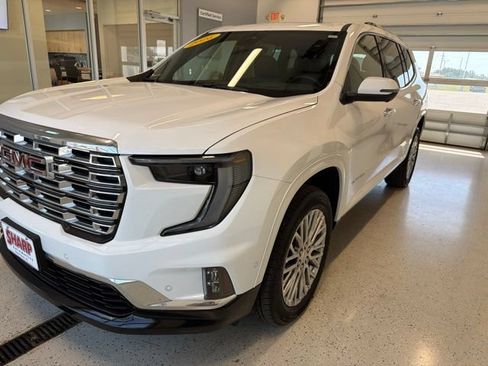 Used 2026 GMC Acadia Denali w/ Super Cruise Package AWD/4WD image 4