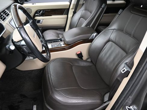 Used 2021 Land Rover Range Rover Westminster Edition image 5