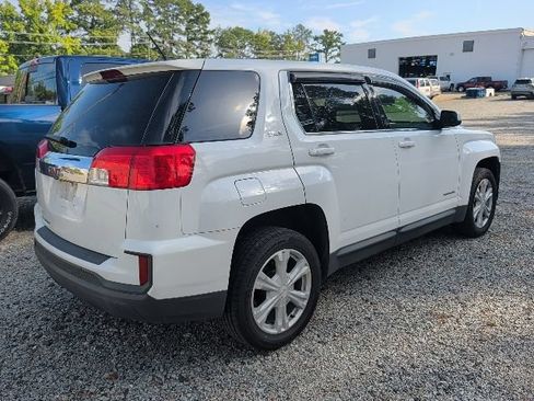 Used 2017 GMC Terrain SLE FWD image 4