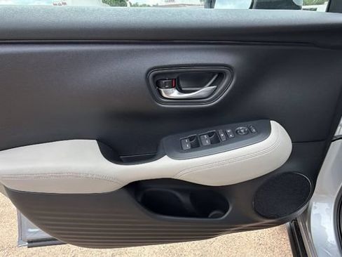 New 2027 Honda HR-V LX image 19