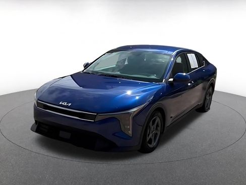 Used 2025 Kia K4 FWD image 4