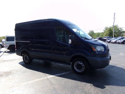 Used 2016 Ford Transit 250 130 Medium Roof RWD image 5