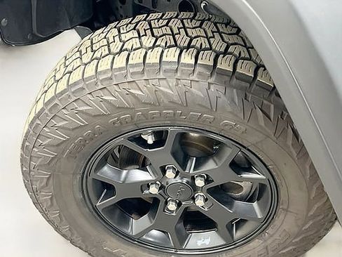 Used 2020 Jeep Wrangler Unlimited Sport image 32