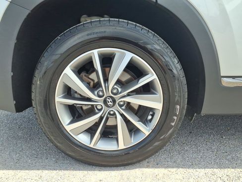 Used 2020 Hyundai Santa Fe Limited FWD image 25