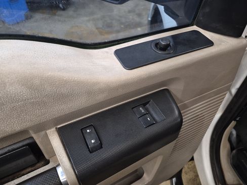 Used 2008 Ford F350 XLT image 12