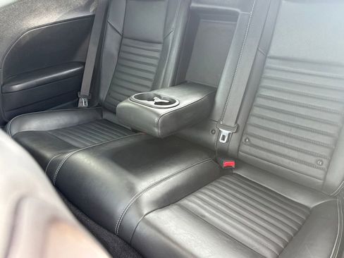 Used 2013 Dodge Challenger R/T Plus image 39