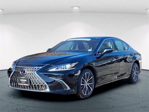 Certified 2023 Lexus ES 250 w/ Premium Package image 3