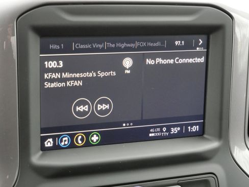 Used 2023 Chevrolet Silverado 1500 Custom image 28