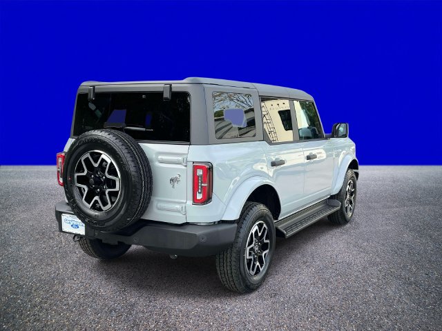 New 2026 Ford Bronco Outer Banks AWD/4WD image 3