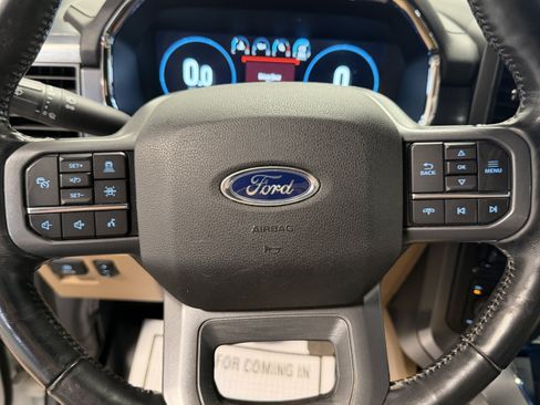 Used 2021 Ford F150 Lariat AWD/4WD image 14
