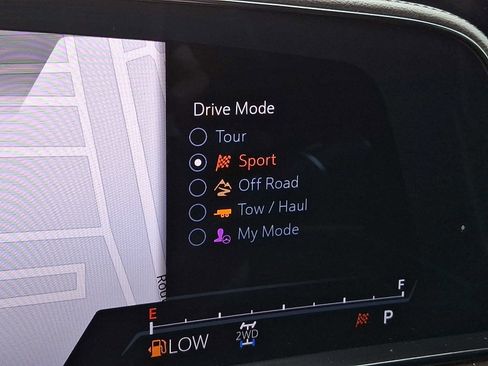 Used 2023 Cadillac Escalade Premium Luxury image 28