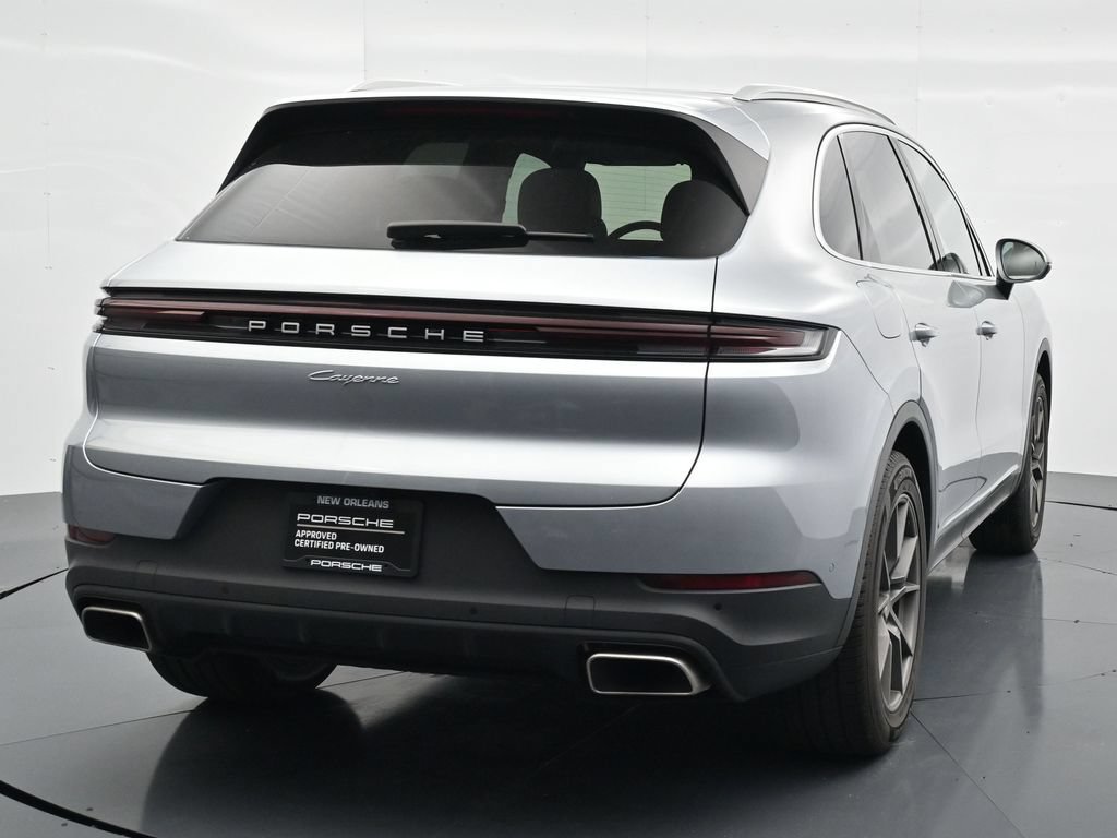 Certified 2025 Porsche Cayenne AWD/4WD image 7