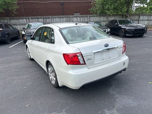 Used 2011 Subaru Impreza 2.5i AWD/4WD image 6