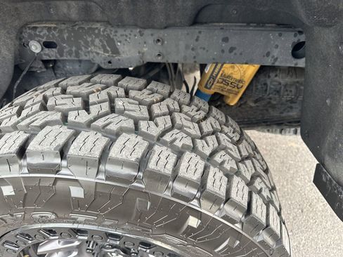 Used 2022 Chevrolet Colorado ZR2 image 8