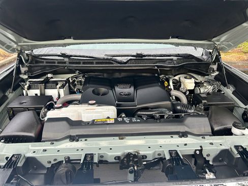 Used 2024 Toyota Tundra 1794 Edition image 29