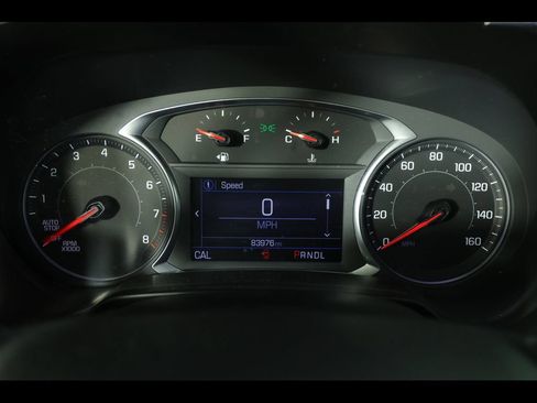 Used 2019 Chevrolet Blazer LT FWD image 19