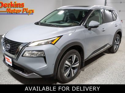 Used 2022 Nissan Rogue SL w/ SL Premium Package