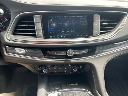 Used 2024 Buick Enclave Essence w/ Experience Buick Package AWD/4WD image 22