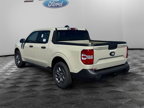 New 2025 Ford Maverick XLT w/ XLT Luxury Package image 5