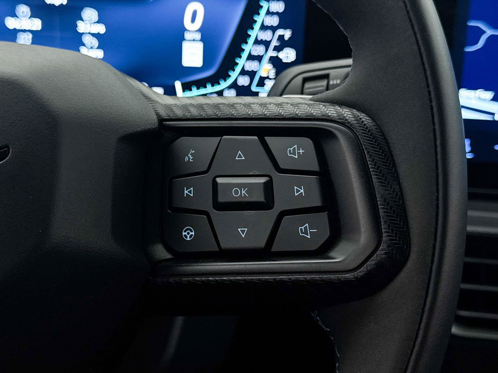 Used 2025 Ford Mustang Dark Horse RWD image 33