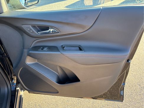 Certified 2023 Chevrolet Equinox RS image 31