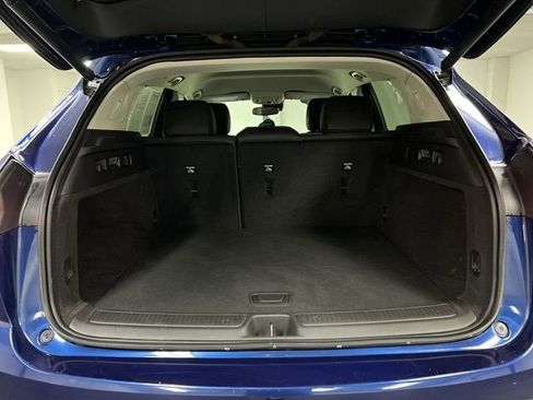 Certified 2022 Buick Envision Essence w/ Safety Package FWD image 25