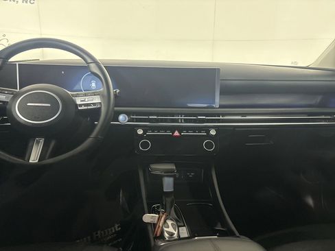 Used 2025 Hyundai Tucson SEL image 23