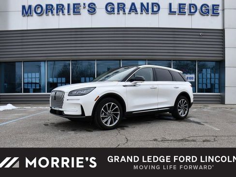 Used 2023 Lincoln Corsair AWD w/ Equipment Group 101A image 1