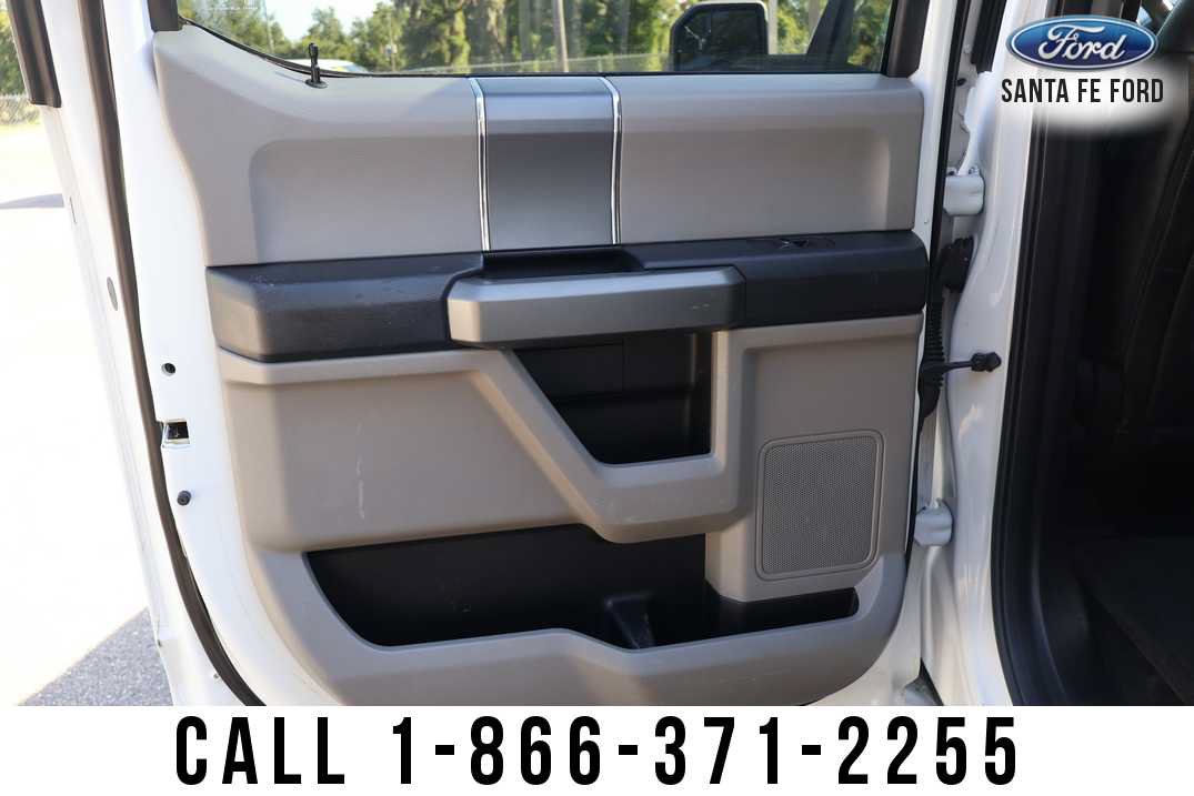 Used 2017 Ford F150 XLT w/ XTR Package AWD/4WD image 26