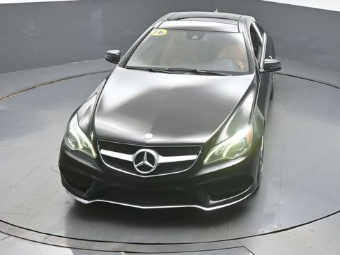 Used 2016 Mercedes-Benz E 400 Coupe image 38