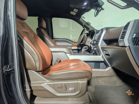 Certified 2019 Ford F150 King Ranch w/ Equipment Group 601A Luxury image 11