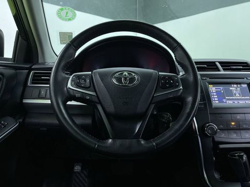 Used 2017 Toyota Camry SE image 20